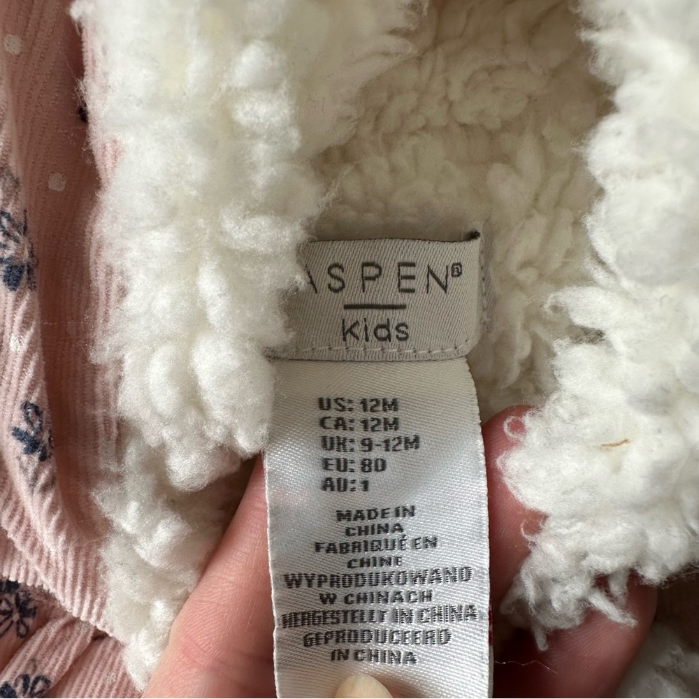 Aspen Kids Pink Floral Hooded Vest - Picture 3 of 5